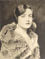 Portrait by Alfred Cheney Johnston