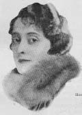Clara Kimball Young with fur collar