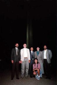 Group photo with Monument