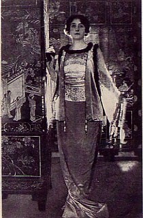 Clara Kimball Young in Lucile gown