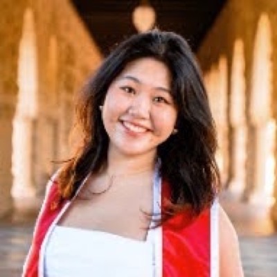 Tracy Y Wei