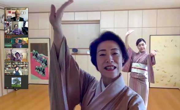 Umeya Nakamura, 8th-generation master of the Nakamura style of dance, and her daughter Ume.