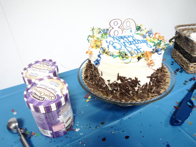 IMG_2375.JPG - Pat's Birthday Cake