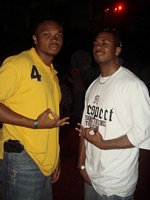 Click to see big picture (285x380 pixels; 21 KB)