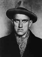 mayak_rod_fedora_small.jpg (3951 bytes)