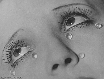 `11 ManRay-Tears_[1920s]